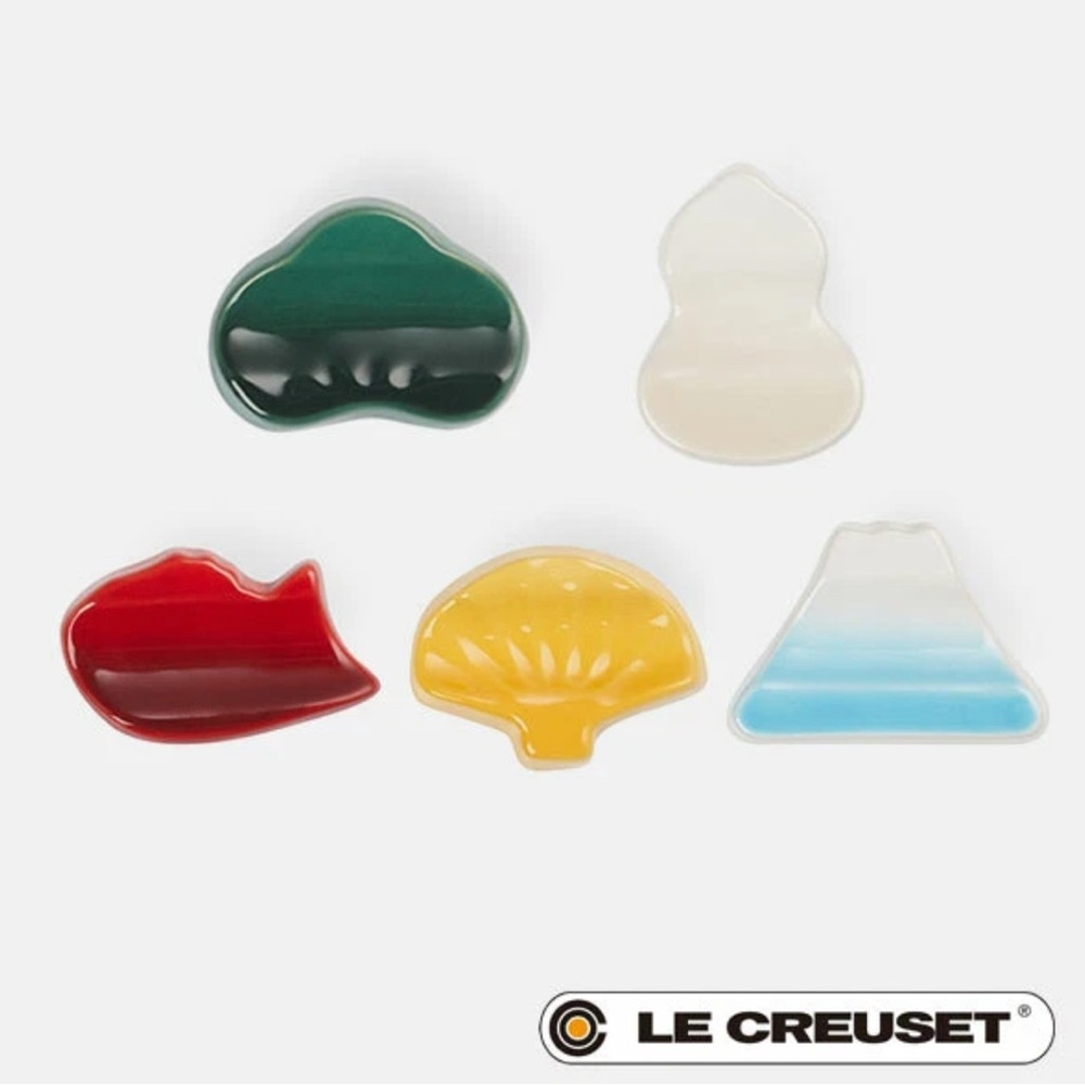New Le Creuset Lucky Motif Stoneware Chopstick Rests Set of 5